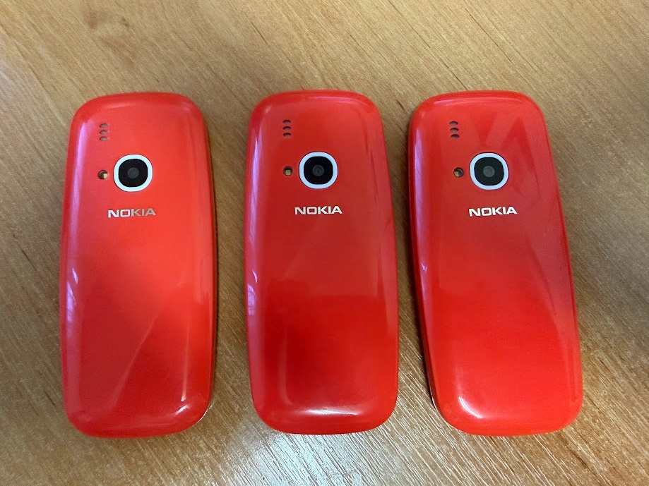 NOKIA 3310 na dvě SIM karty - originální baterie a nabíječka - 7