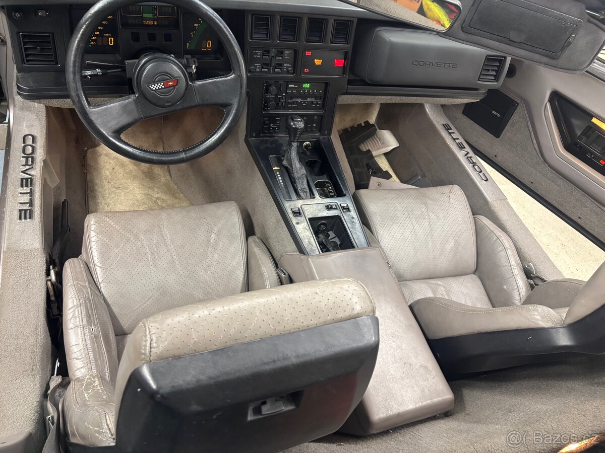 Chevrolet Corvette C4 cabrio - 7