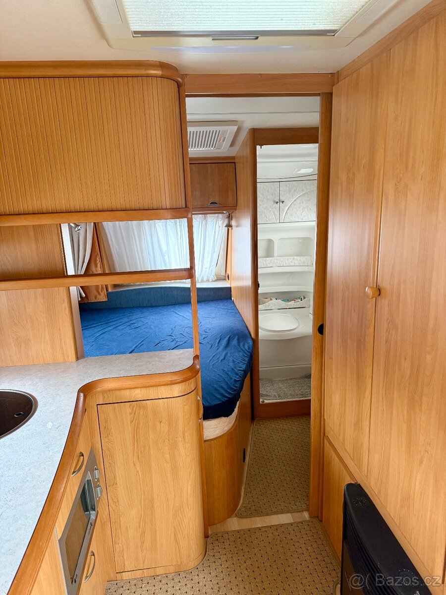 Karavan Hobby Excellent 540 UFE - mover, předstan - 7