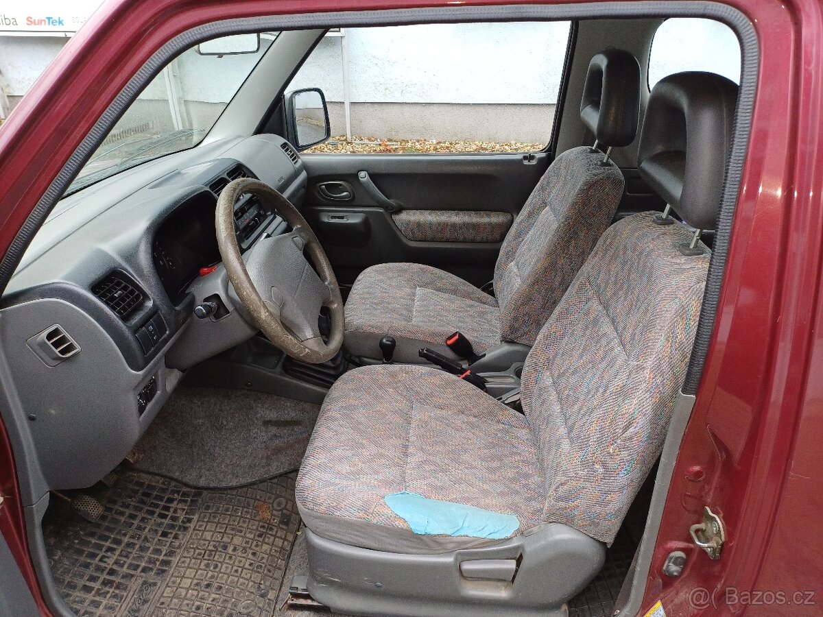 Suzuki Jimny 4x4 1.3 - 7