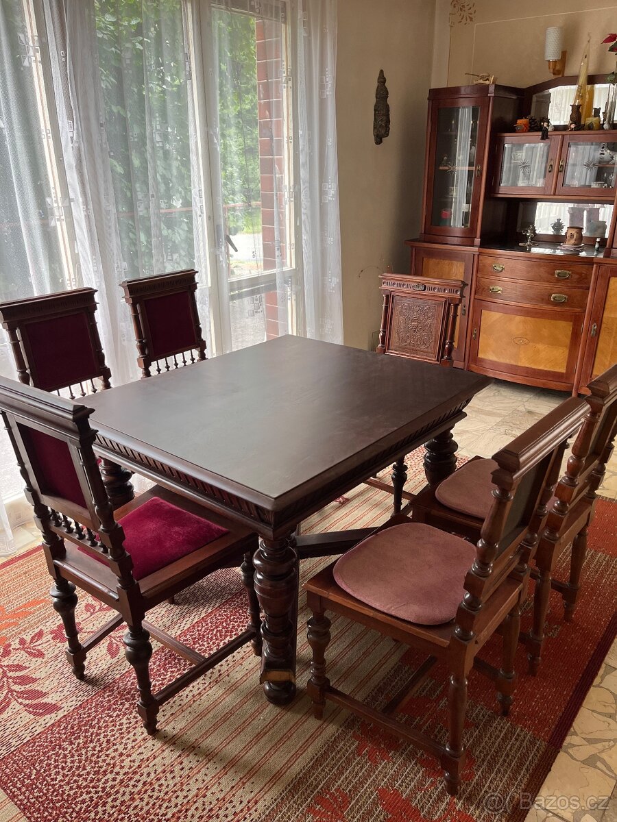 Starožitný nábytek - 7