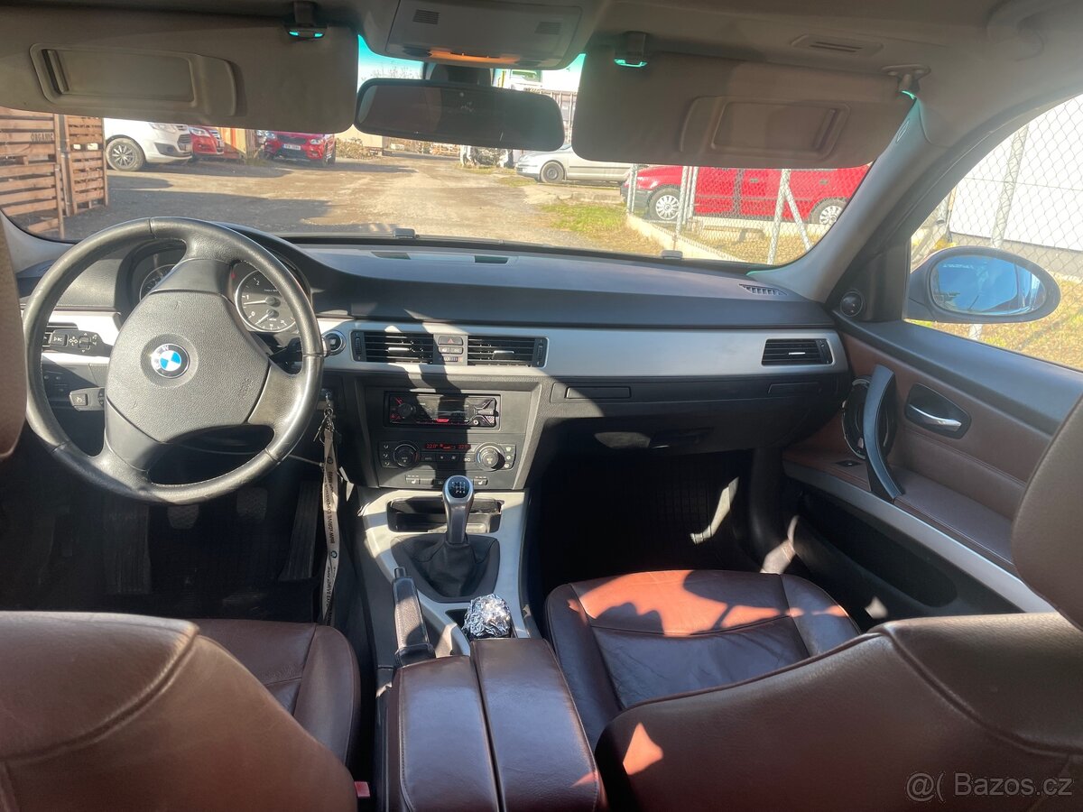 BMW E 90 330 xd - 7