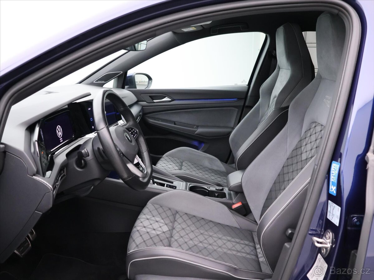 Volkswagen Golf 1,5 eTSI 110kW DSG R-Line LED (2020) - 7