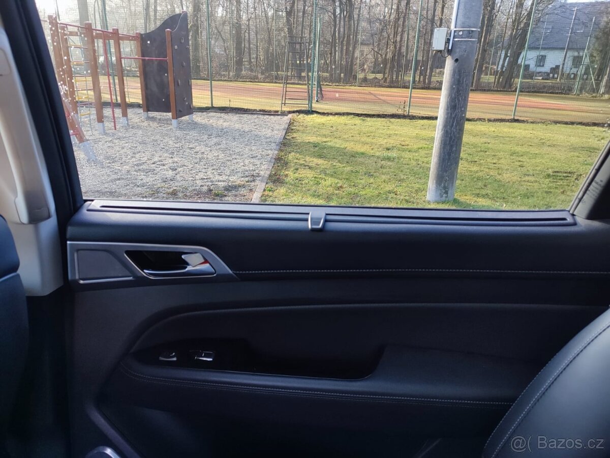Ssangyong Rexton, 1majitel, záruka do srpna - 7