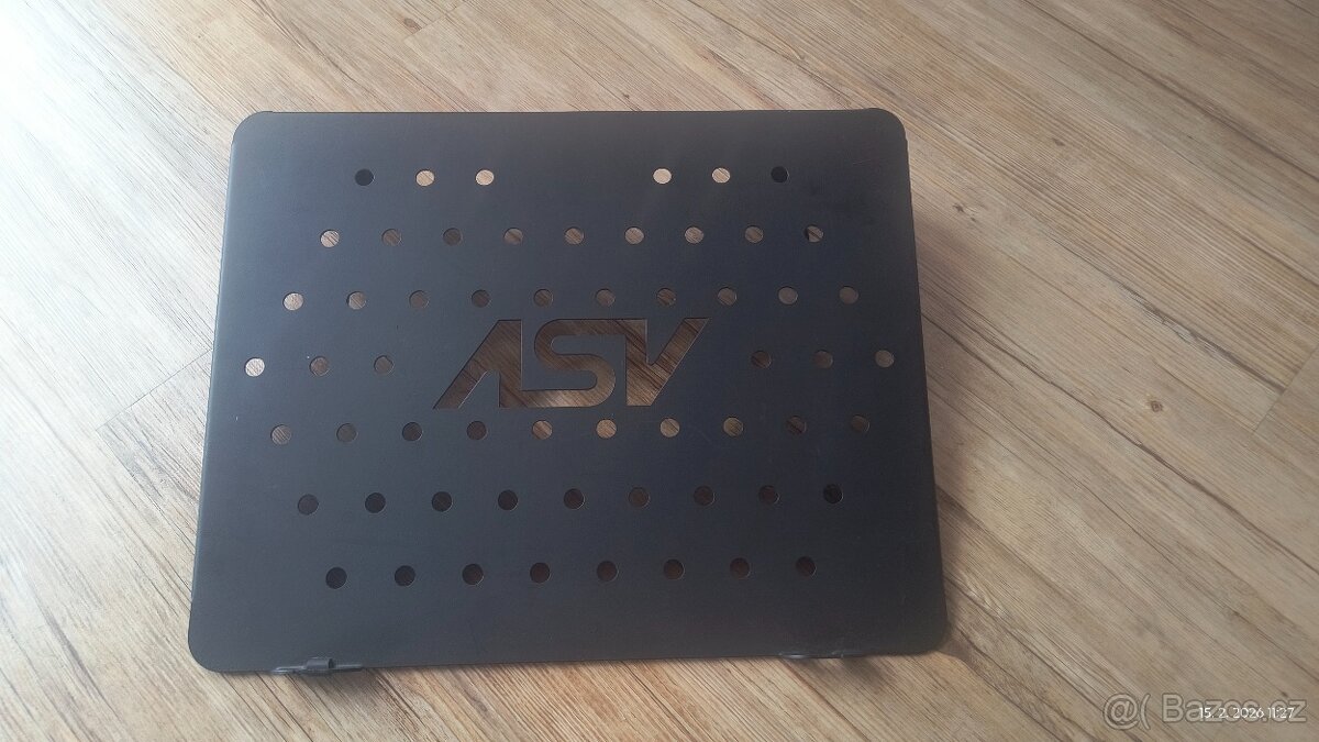 Podstavec pro notebooky - 7