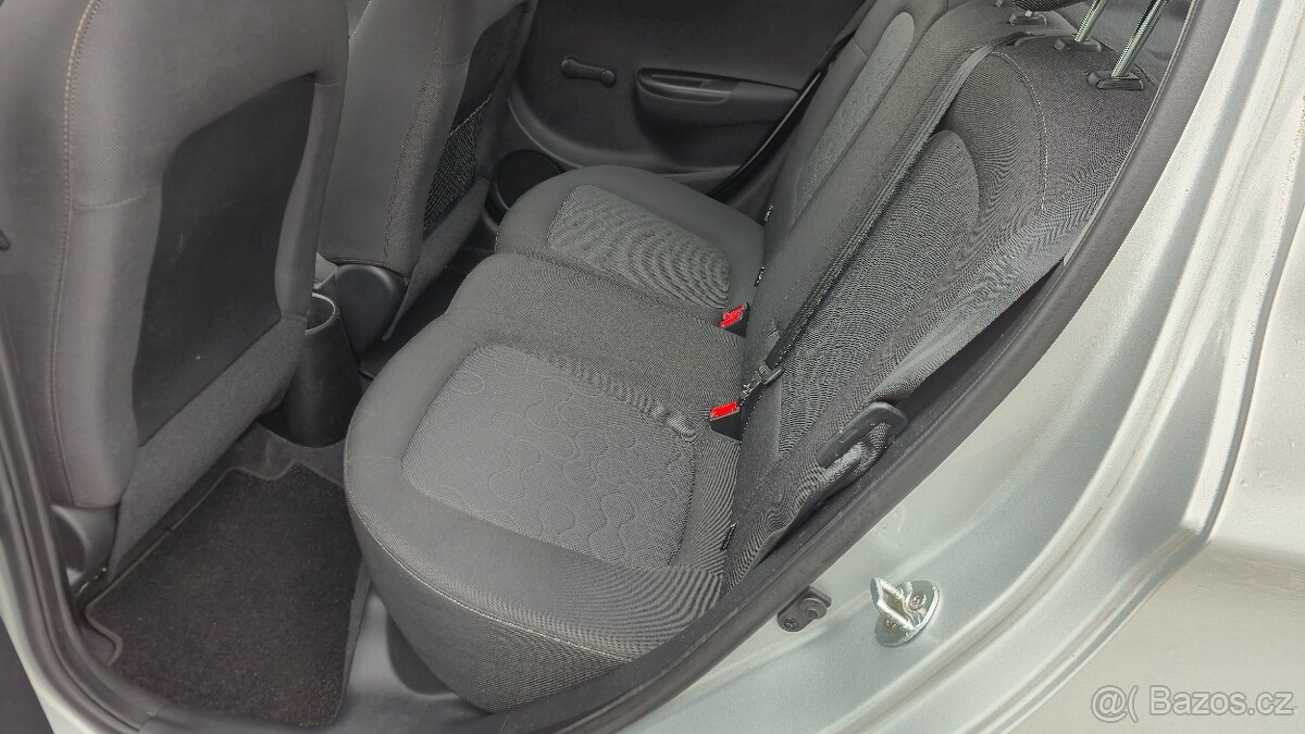 Hyundai i20 1.2i 2011 - 7