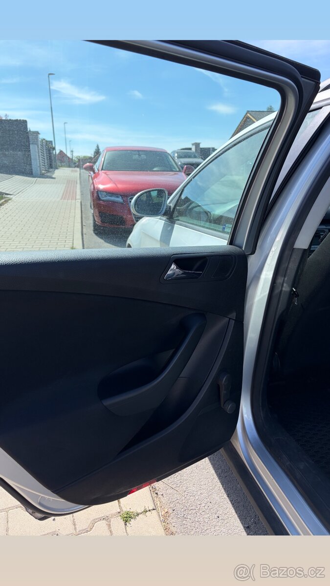 Volkswagen Passat - 7