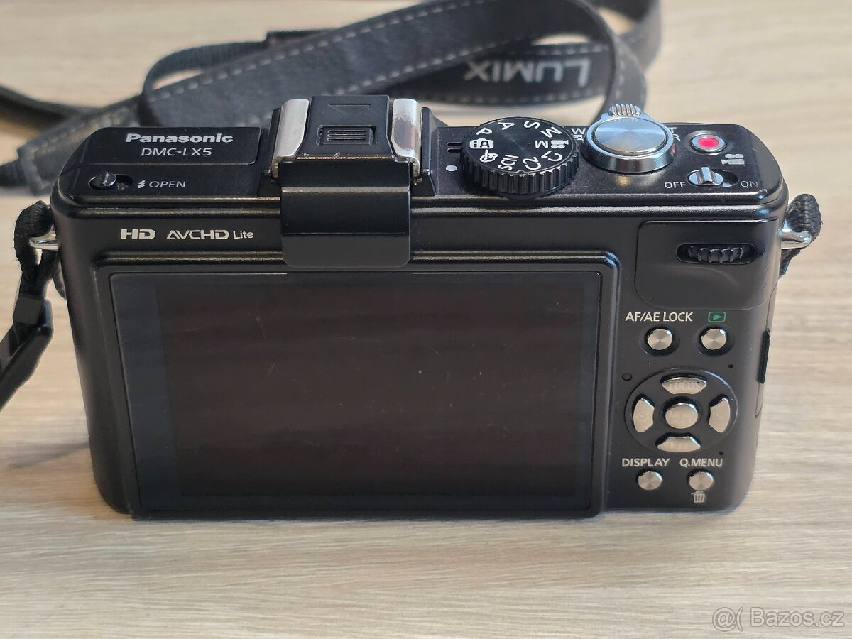 Panasonic Lumix DMC-LX5 - 7