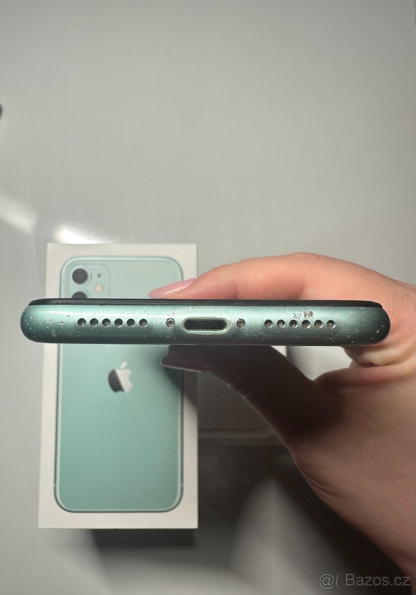 iPhone 11 - 64 GB, nová baterie - 7