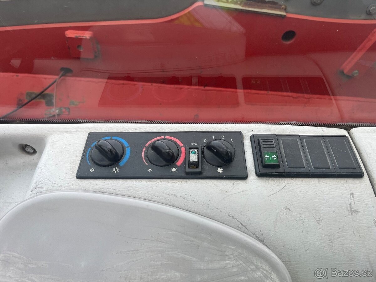 Predám Teleskopický manipulátor MANITOU 735 - 7