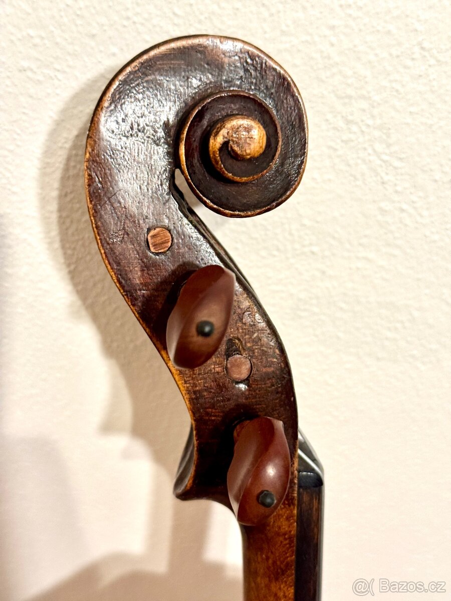 Prodám housle 4/4 - 7