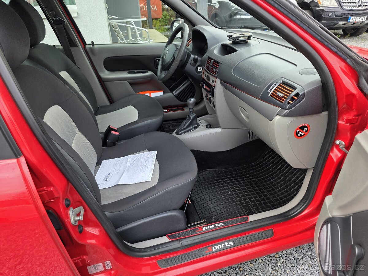 Renault Thalia
1.2 i - 7