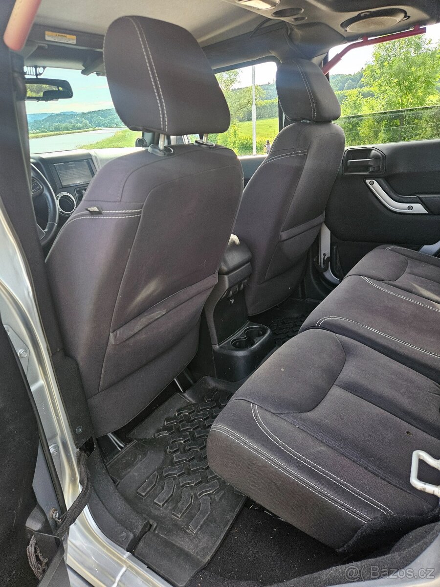 Jeep wrangler jk rubicon 3.6 - 7
