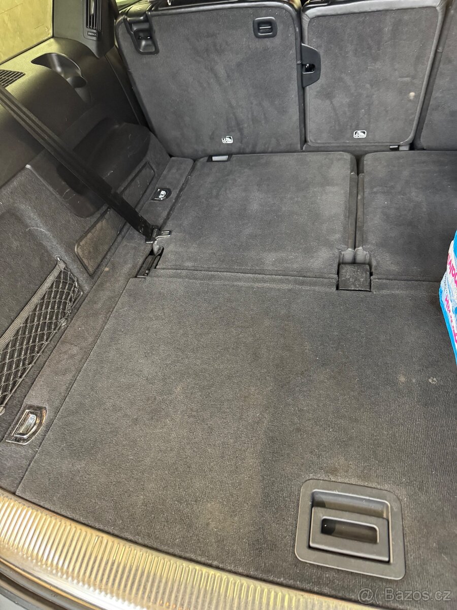 Audi Q7 4,2 TDI 250kw, 7míst - 7