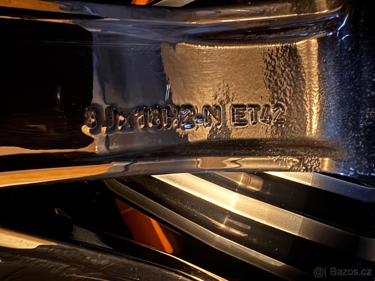 Originální letní sada Volvo v90/60 R18 - 7