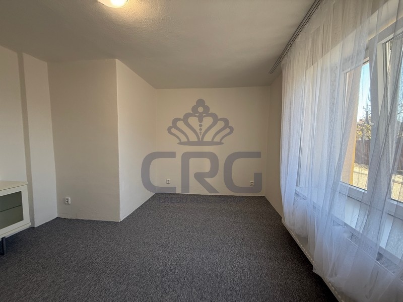 NABÍDKA PRONÁJMU RODINNÉHO DOMU 4+1 O CP 201 M2 , ČEBÍN - 7