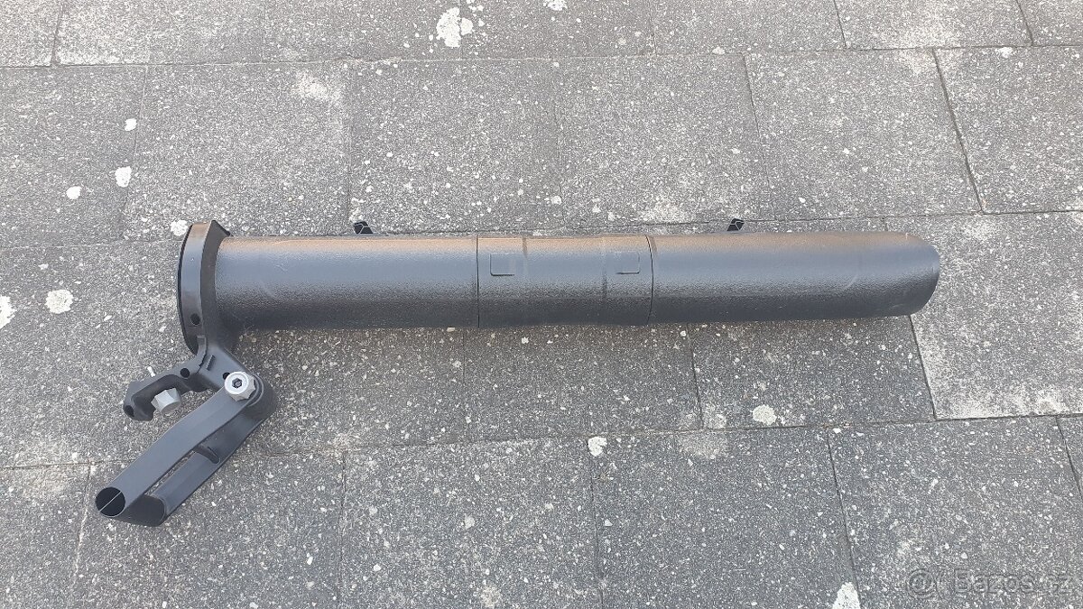 Fukar a vysavač listí Bosch Universal Garden Tidy - 7