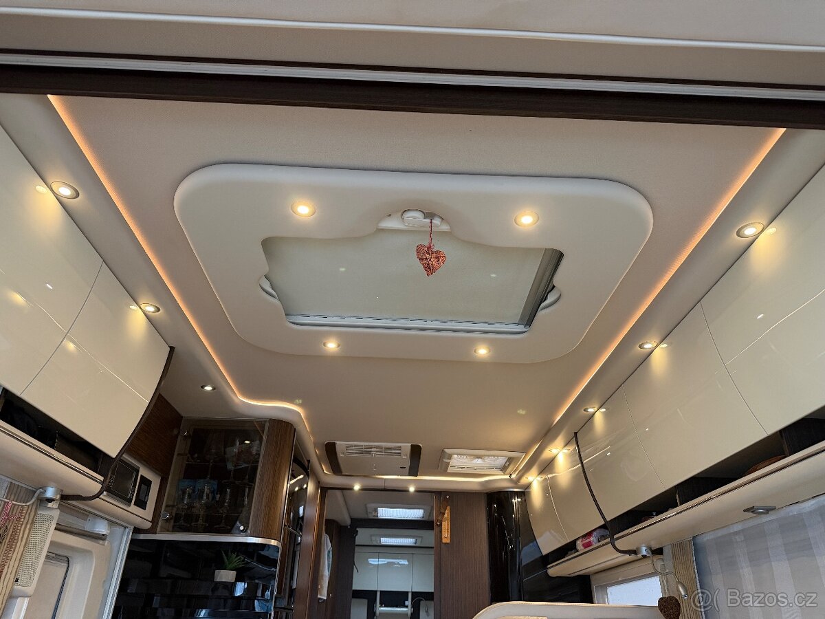 Concorde Charisma 900L - 7