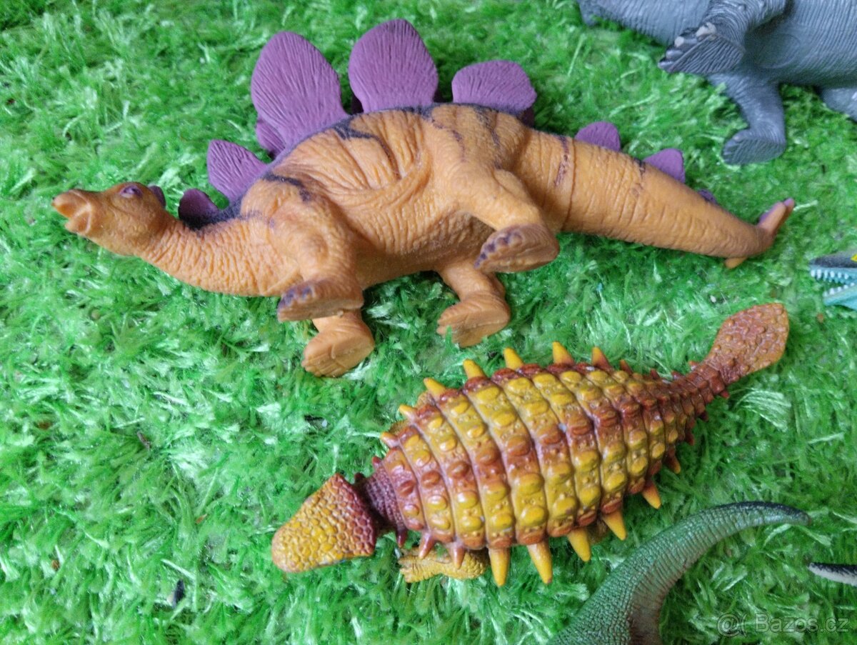 Sada dinosaurů - 7