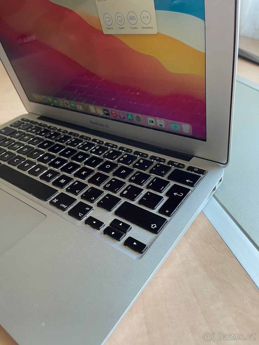 MacBook Air 11. 2014. Core i5 - 7