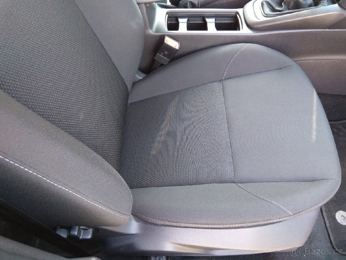 Ford Focus 1.5 tdci 104 tis. km - 7