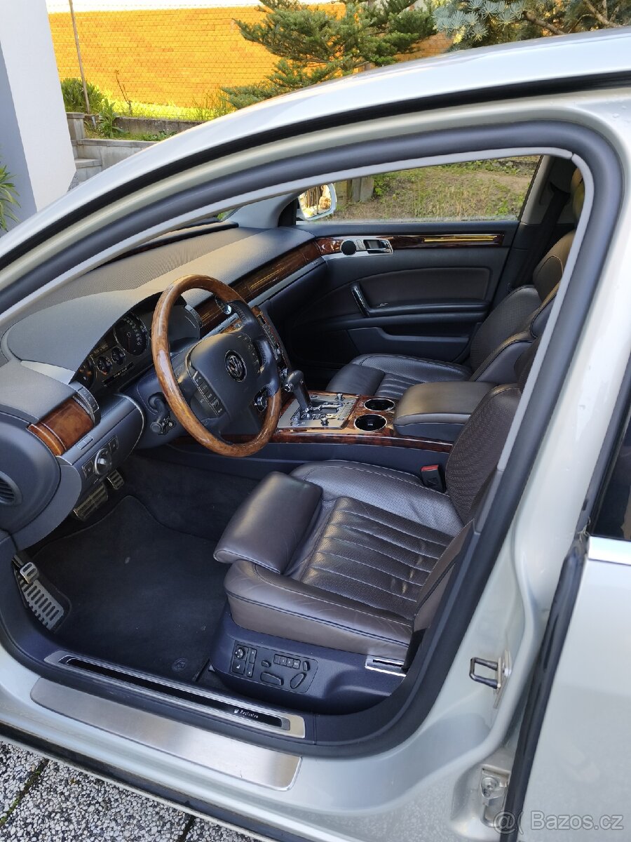 VW Phaeton 4.2 V8 - 7