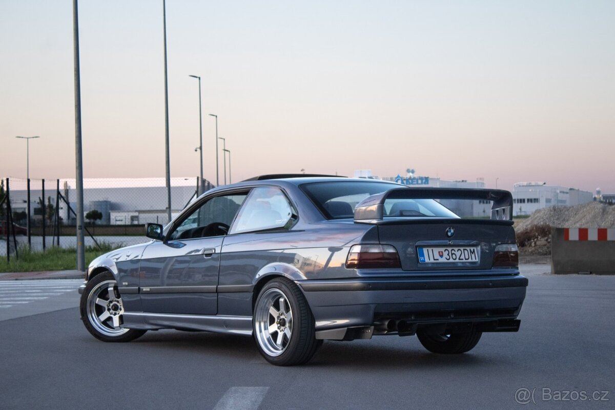 BMW E36 325i coupe - 7