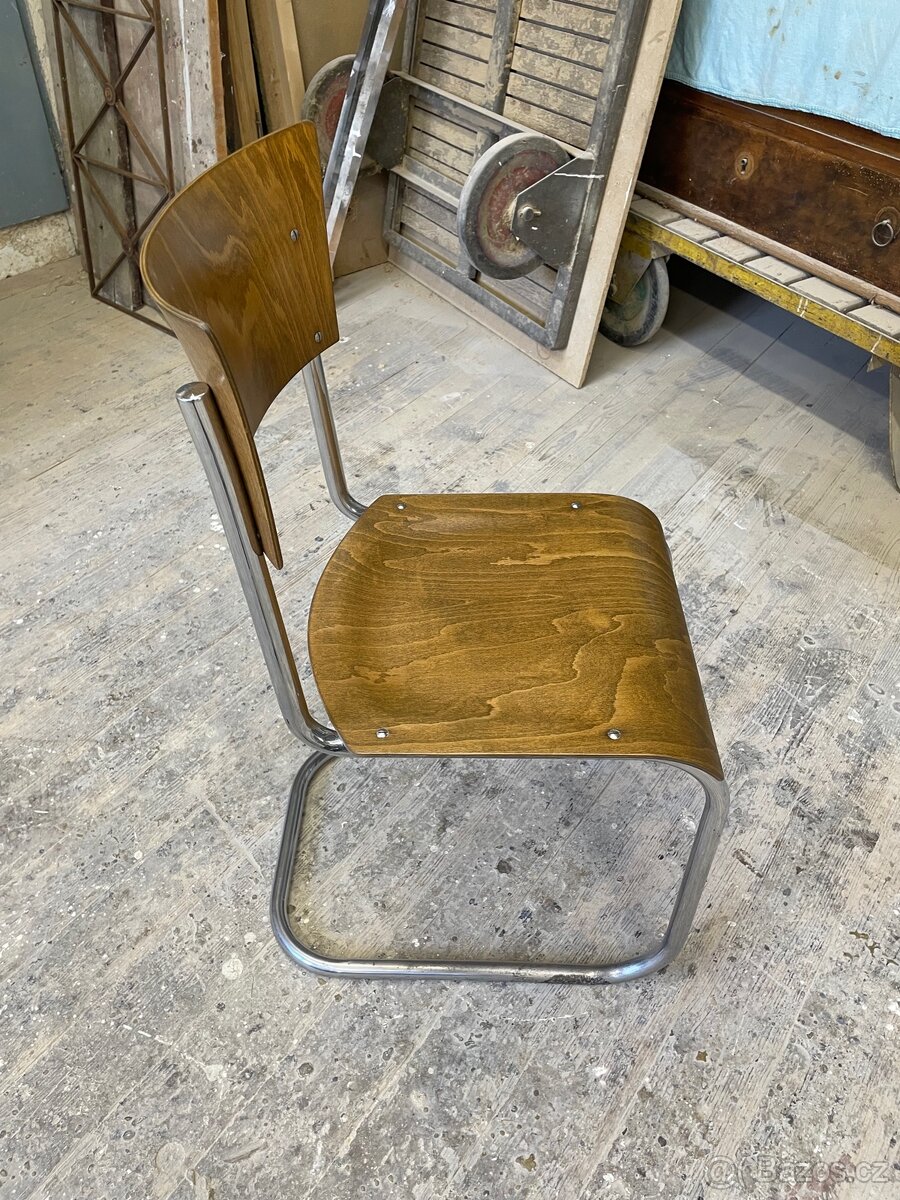 Chromovaná funkcionalistická židle - 7
