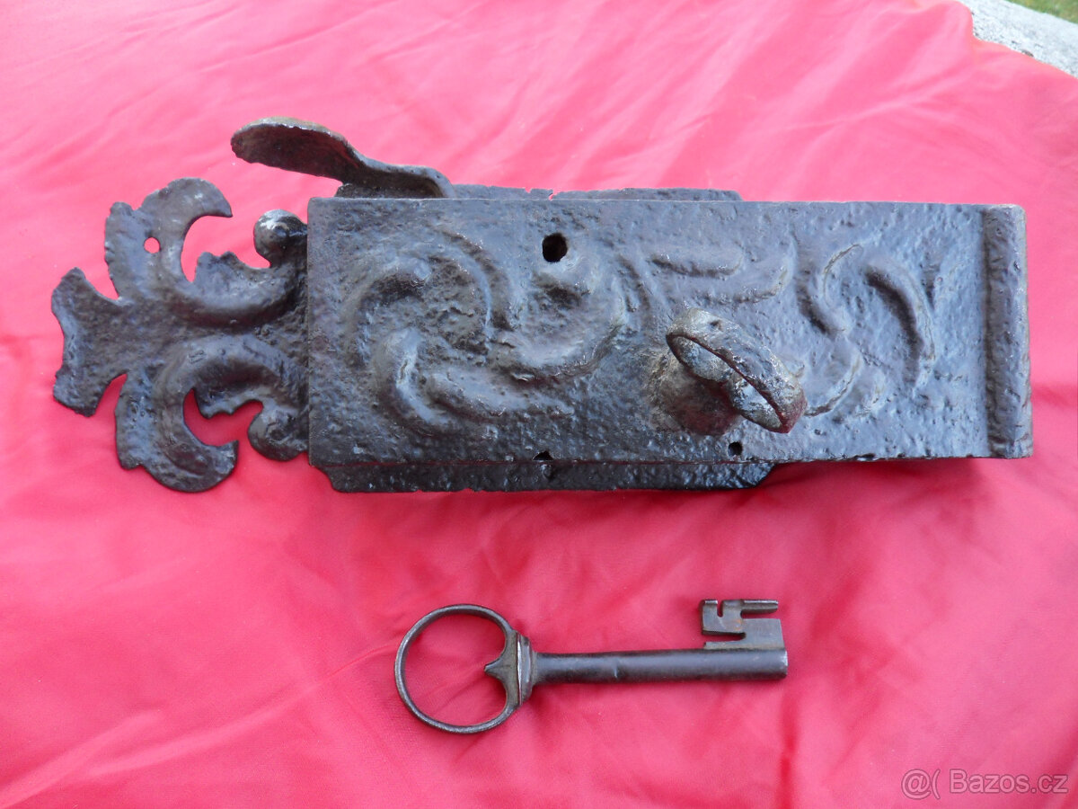 Barokní zámek na dveře, 18.stol. - 7