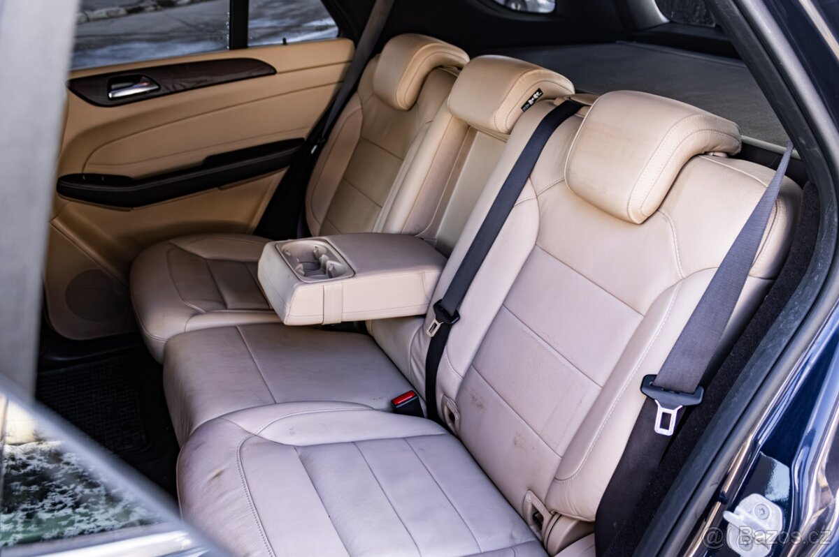 Mercedes-Benz GLE350d 190kW 4Matic / FULL LED Matrix / - 7