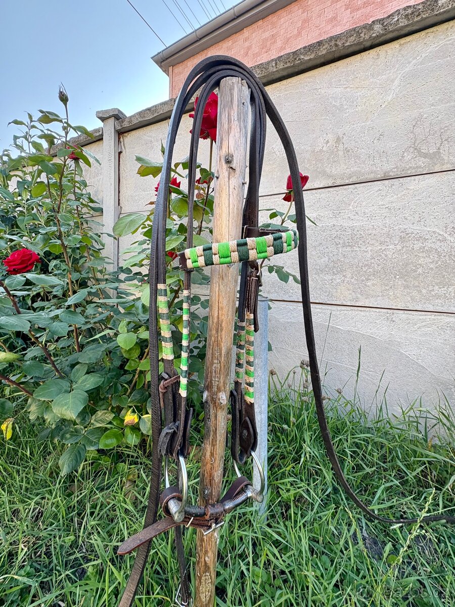 Westernová uzdečka včetně otěží, vel. cob - 7