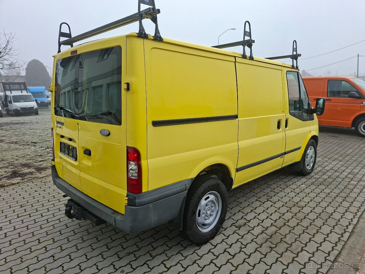 Ford Transit 300K 2,4D 103KW 4X4 - - 7
