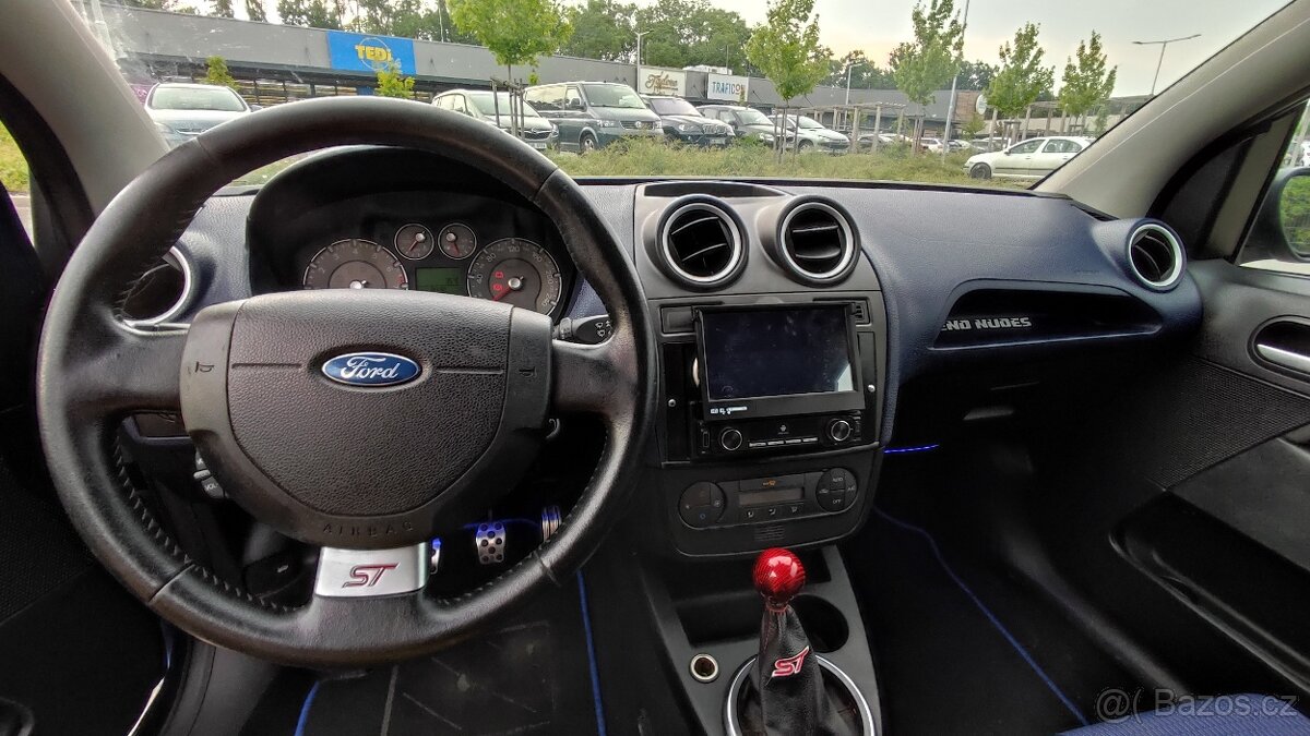 Ford Fiesta ST 150 - 7