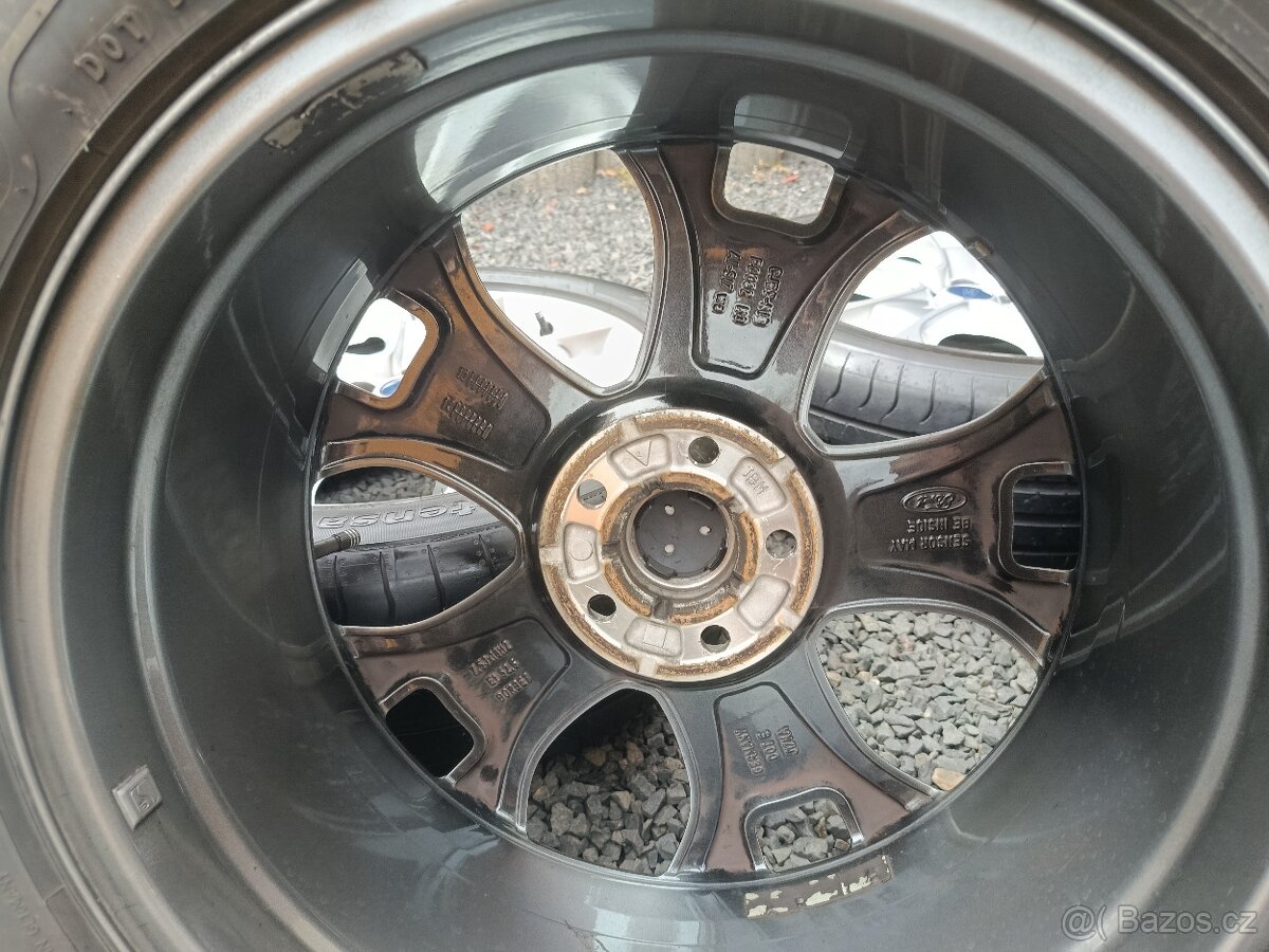 FORD KUGA 235/50 R18 5X108 5ks - 7