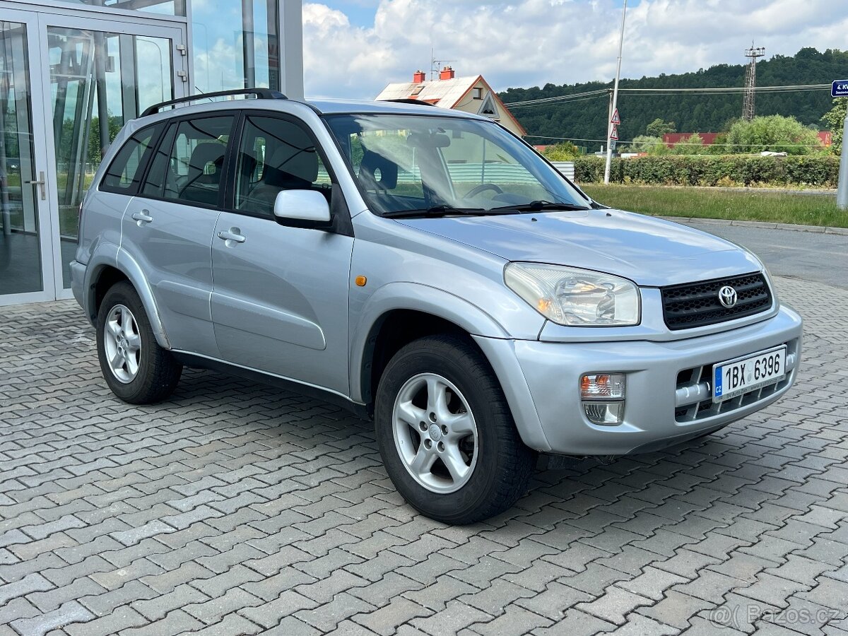 Toyota RAV4 - 7