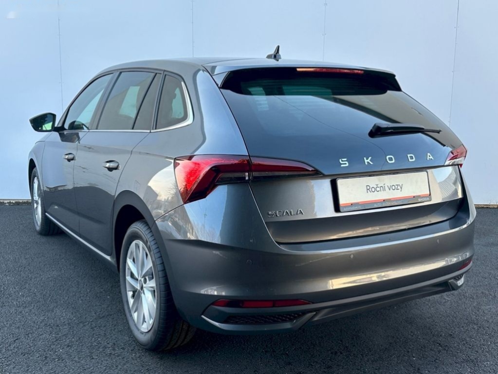 Škoda Scala,TOP SELECTION 1,0TSI 85kW M6F - 7