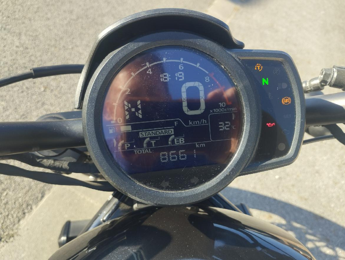 Honda CMX 1100 Rebel - 7