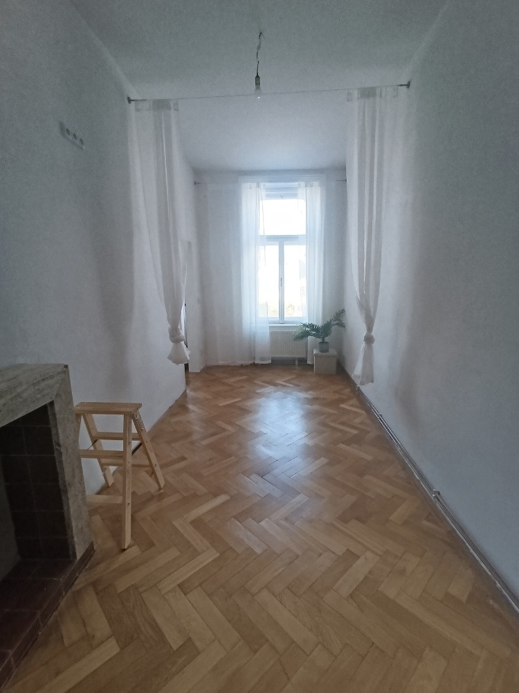 Pronájem prostorného bytu 3+1, Tř. Svobody, Olomouc - 7