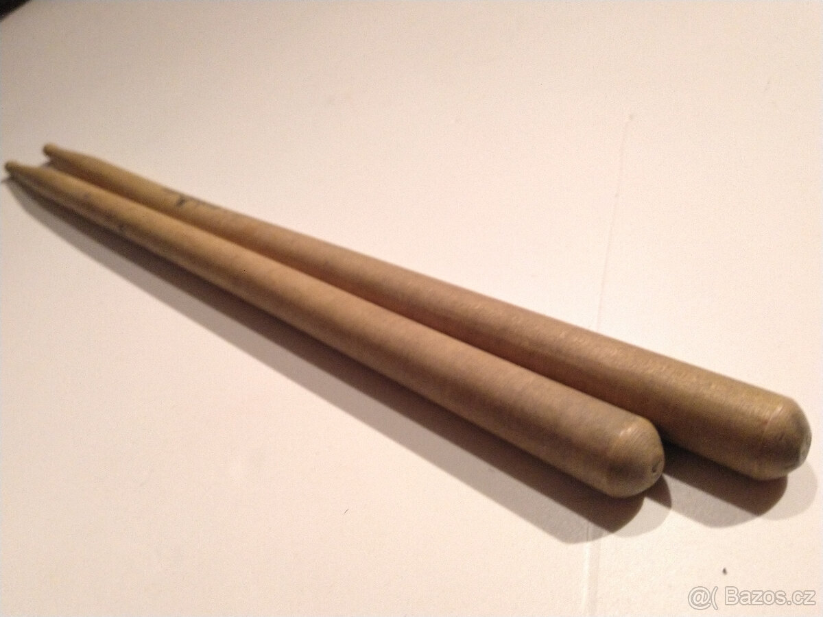 PALIČKY NA BUBNOVÁNÍ OD JUMPING DRUMS - 7