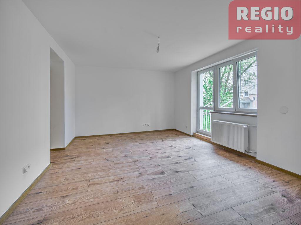 REZERVOVÁNO - Prodej zrekonstruovaného bytu 3+1, Pardubice - - 7