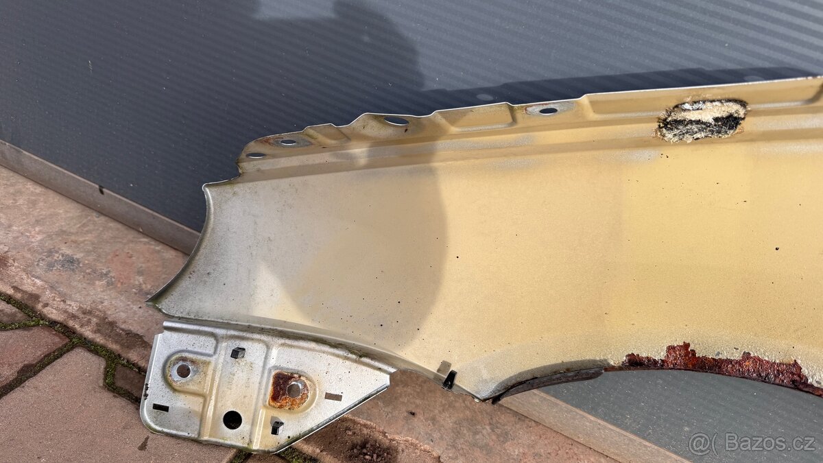 Přední pravý blatník vw eos - 7