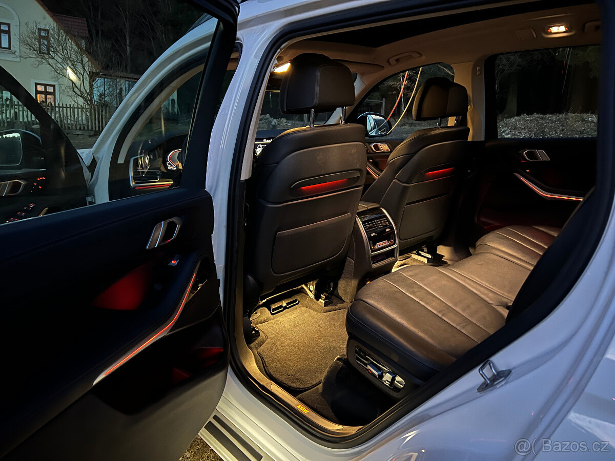 BMW X7 xDrive40d - 7