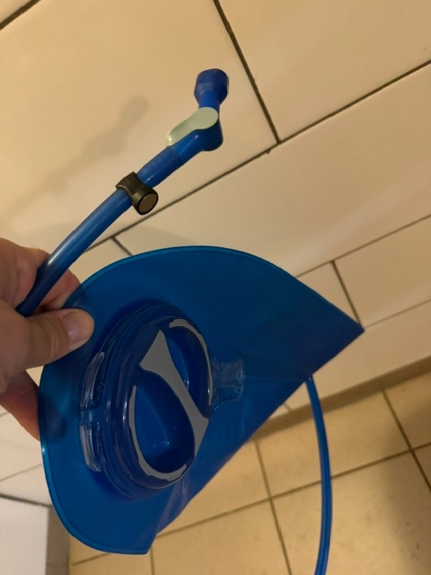 Prodám batoh Camelbak Blowfish 20 – Black - 7