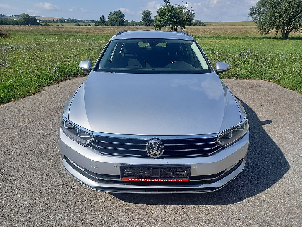 Volkswagen Passat 2.0Tdi 140kw+klima+MANUAL+ROZVODY - 7