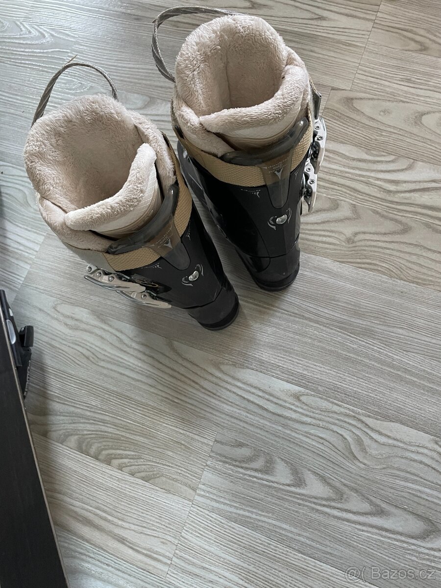 Lyže Head 152 cm + lyžáky Head 38-39 + hůlky - 7