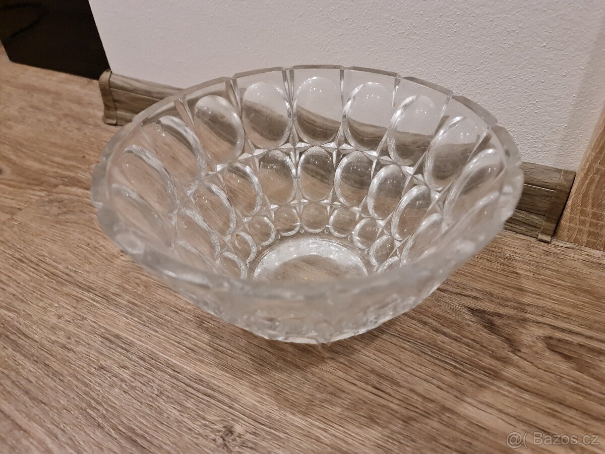 Set skleněných misek a mís - 7