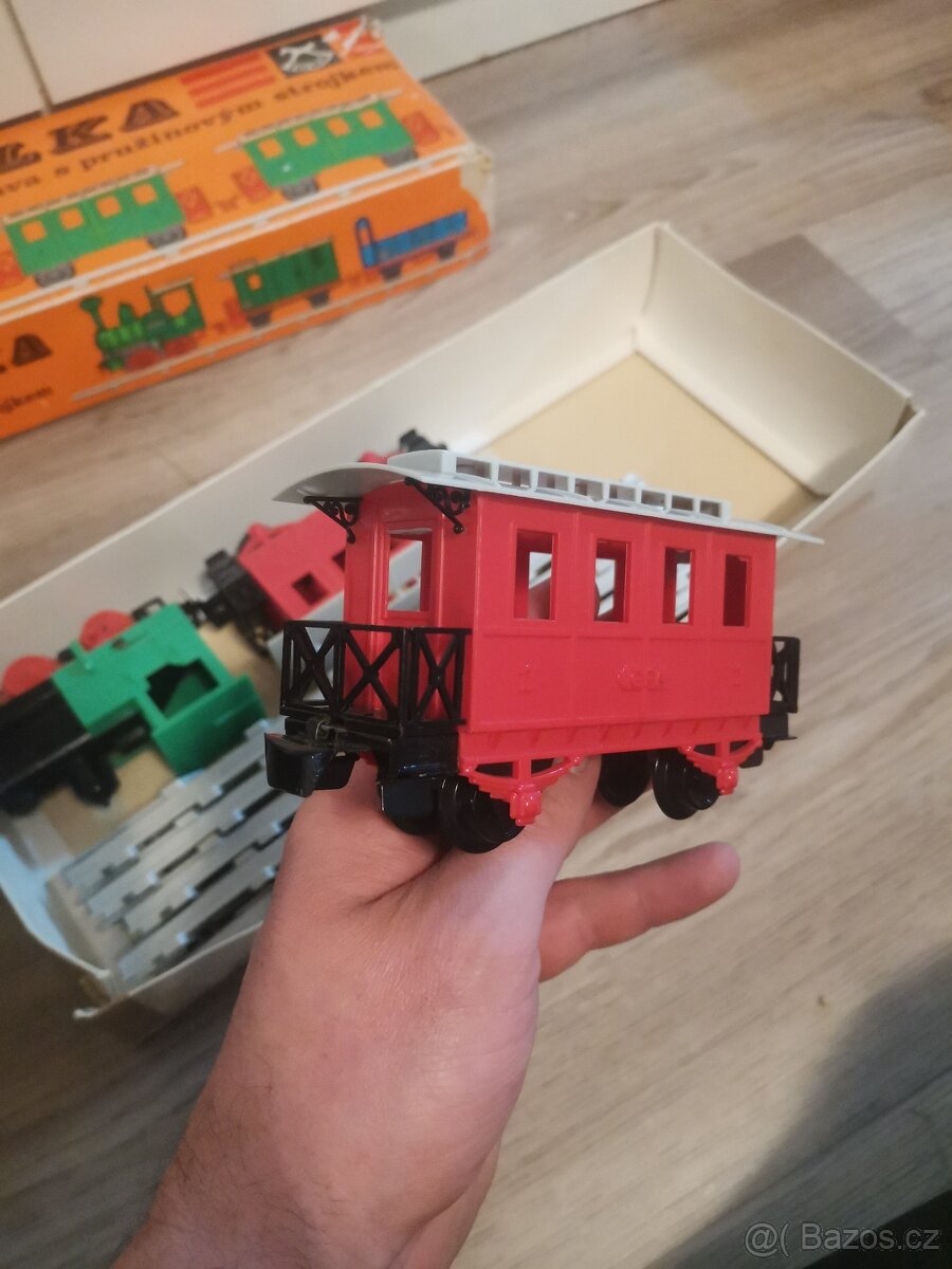 Lokálka Igra osobní - 7