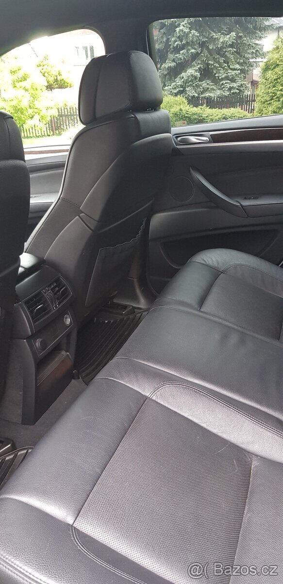 BMW X6 4.0D - 7