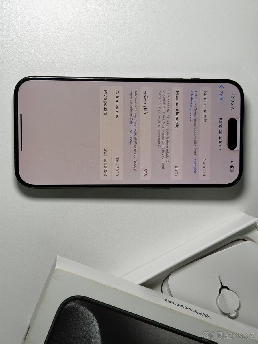 iPhone 15 Pro 256 Gb v barvě černý titan - 7
