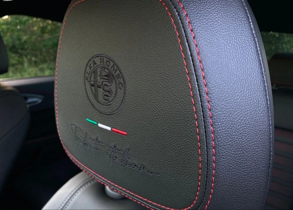 Alfa Romeo Giulia, 2.0T Tributo Italiano - 7